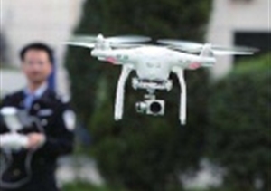“無人機交警”規(guī)?；蠉?這些本領不可不知